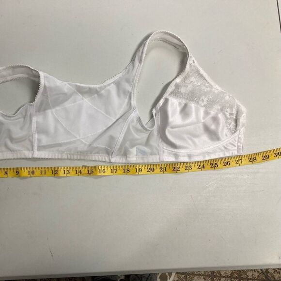 EXQUISITE FORM, White Bra, Size 36D, Style 565,Five hook&eye front hook closure‎ - Picture 9 of 10